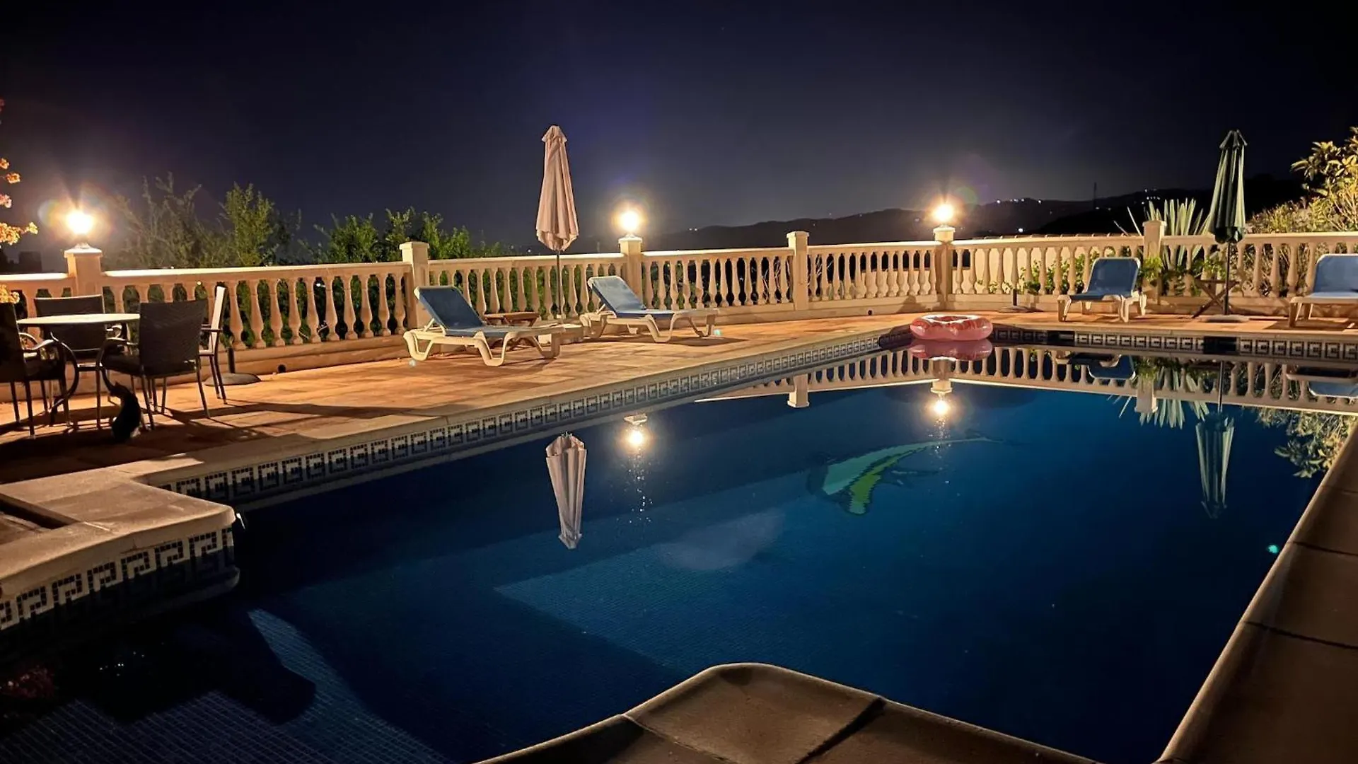 Comfortable Luxury Villa With Private Swimming Pool 발리타드벨레즈